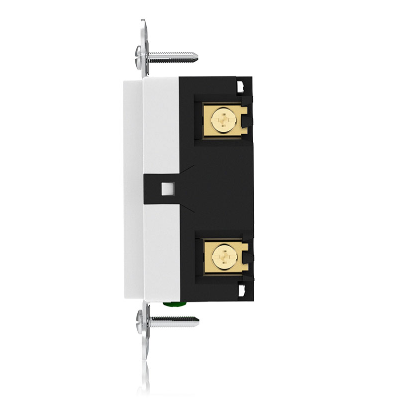 GLS-15AHG-GFCI-Outlets-Slim-Lateral-close-up