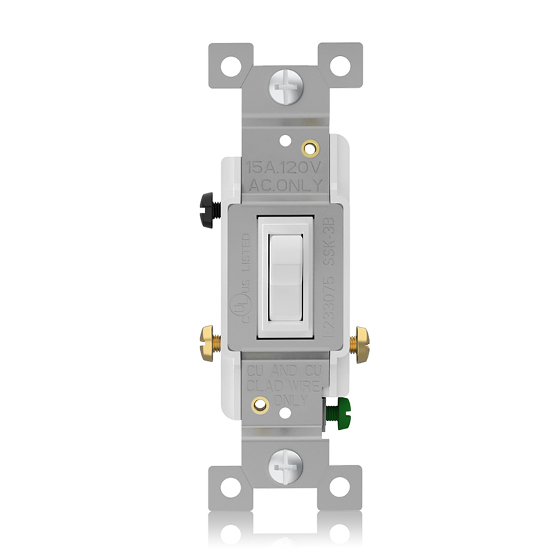 Front close-up of 15A Toggle Switch with 3 Way, SSK-3B